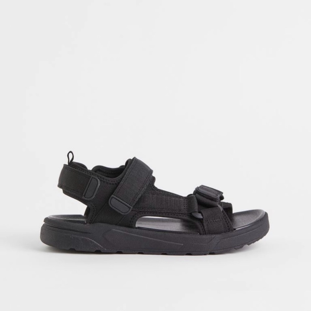 H&M Black Chunky Sporty Dad Sandals Size 6.5